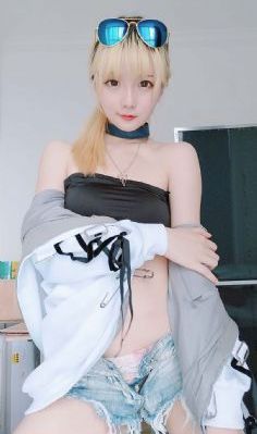 韩剧《漂亮的女邻居》