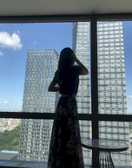 图书馆的她直到陨落第二集