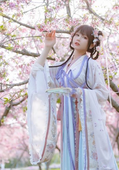 春花焰电视剧免费观看吴谨言