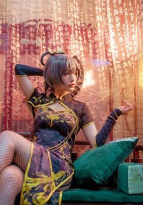 下面有根棒棒糖